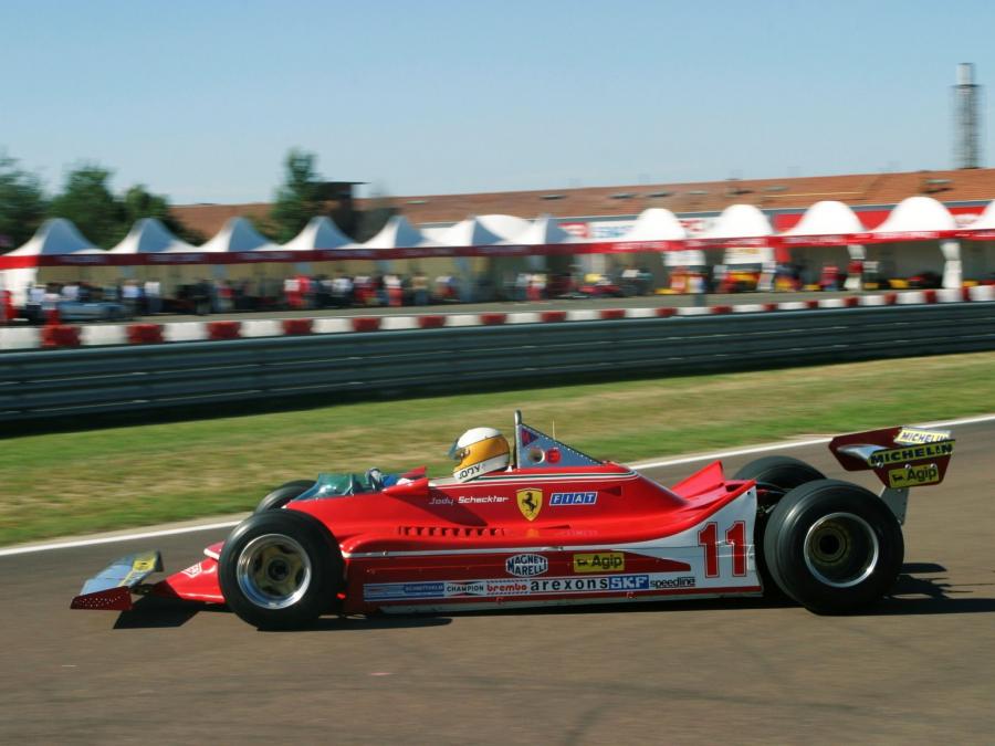  Ferrari 312 T4 1979 года  (фото 14 из 48)